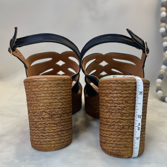 Bella Vita Women's Pri-Italy Heeled Sandal Color:Navy 5.5M - Picture 3 of 12